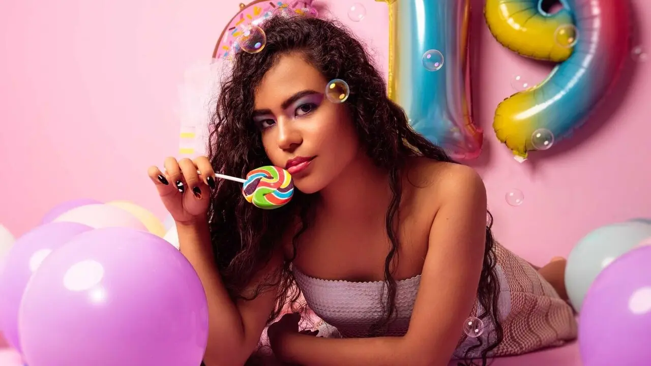 DanielaRobert VIP Show Recorded