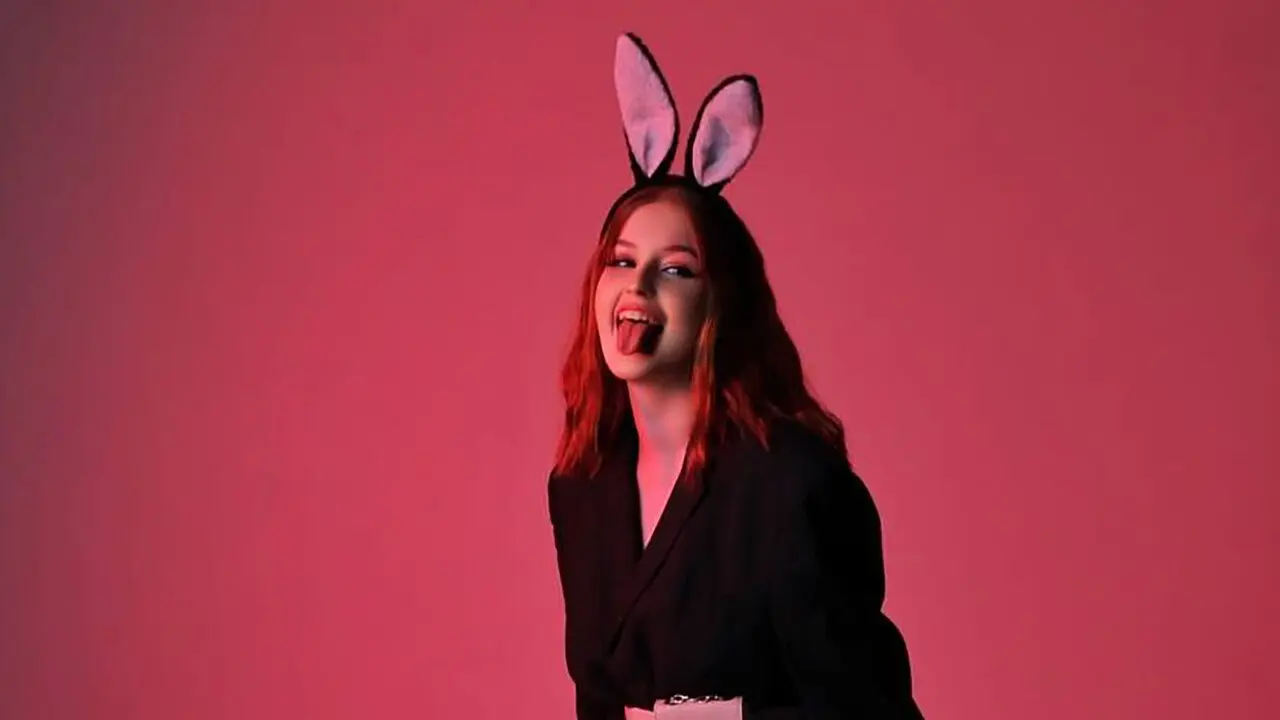 EvelinaBev VIP Show Recorded