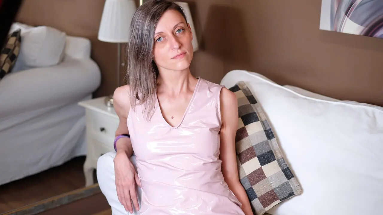 EvelynBest VIP Show Recorded