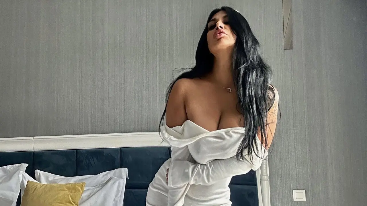 IsaBebe VIP Show Recorded