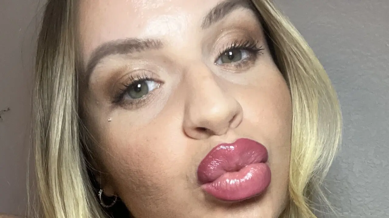 PeachyyBunnyy VIP Show Recorded